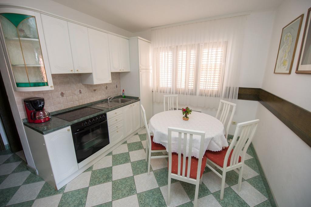 Apartments Marija Vodice Buitenkant foto