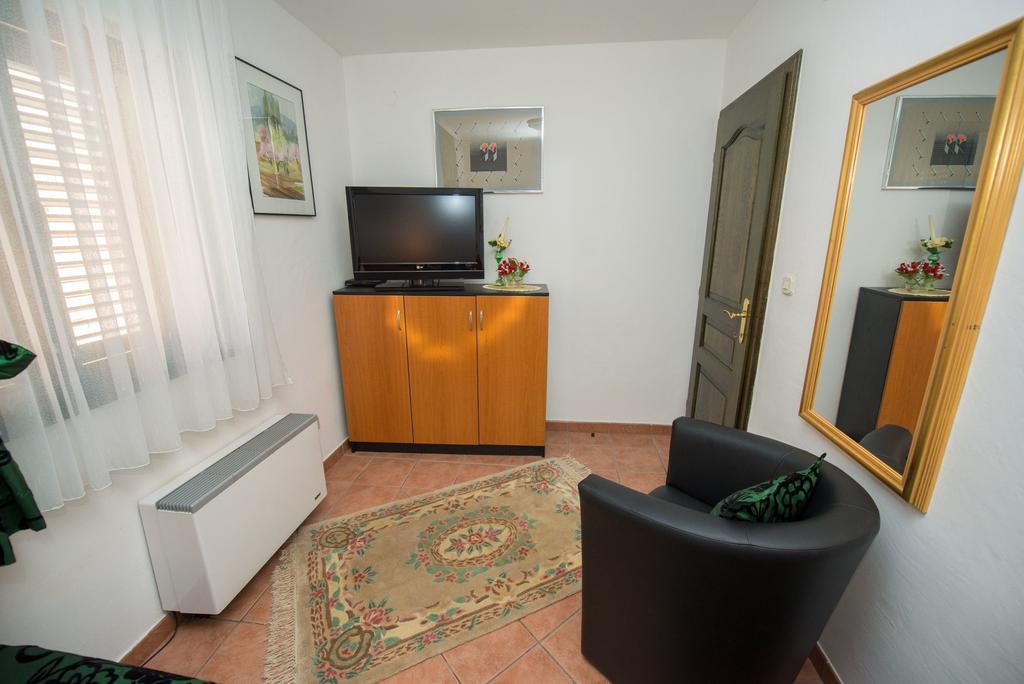 Apartments Marija Vodice Buitenkant foto